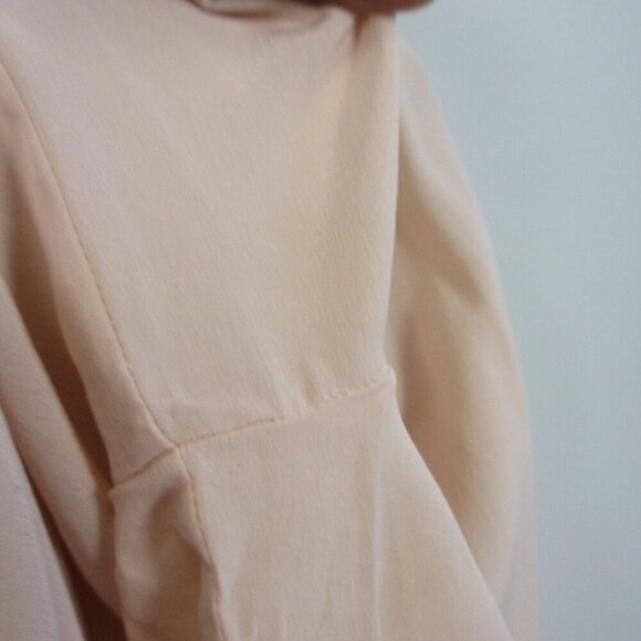 Club Monaco Silk Button Up Blouse Women M Peach Ruffle Long Sleeve Classy 128 - Picture 5 of 13